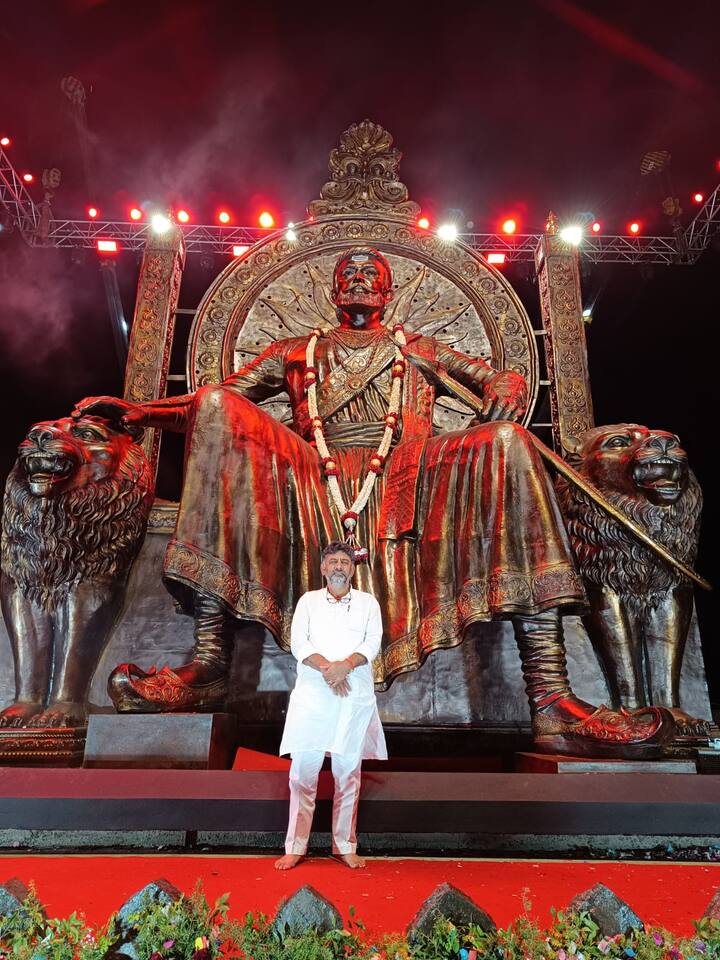विशेष म्हणजे त्या अगोदर दोन दिवस कर्नाटक शासनातर्फे पुतळ्याचे अनावरण करण्यात आले होते.