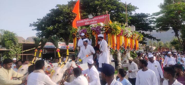यावर्षी एक दिवस अगोदर पालखी पंढरपूरला रवाना होणार असून पालखीचा पहिला मुक्काम त्र्यंबकेश्वर शहरातील श्री पंचायती महानिर्वाणी आखाड्यात होत आहे. या महानिर्वाणी आखाड्यात गुरु गहिनीनाथांची समाधी असल्याने इथे पहिला मुक्काम होणार आहे.