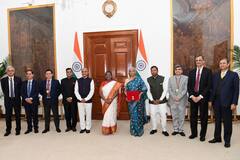 Union Budget 2024 : अर्थसंकल्प सादर करण्यापूर्वी राष्ट्रपतींकडून अर्थमंत्र्यांना शुभेच्छा!