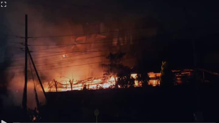 Palghar Fire : बोईसर एमआयडीसीतील विराज कंपनीला भीषण आग लागलीये.