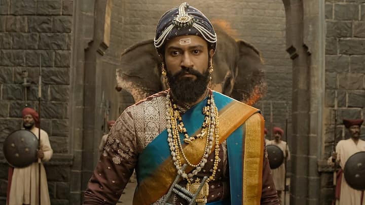 छावा चित्रपटात अभिनेता विकी कौशल याने छत्रपती संभाजी महाराज यांची भूमिका बजावली आहे.