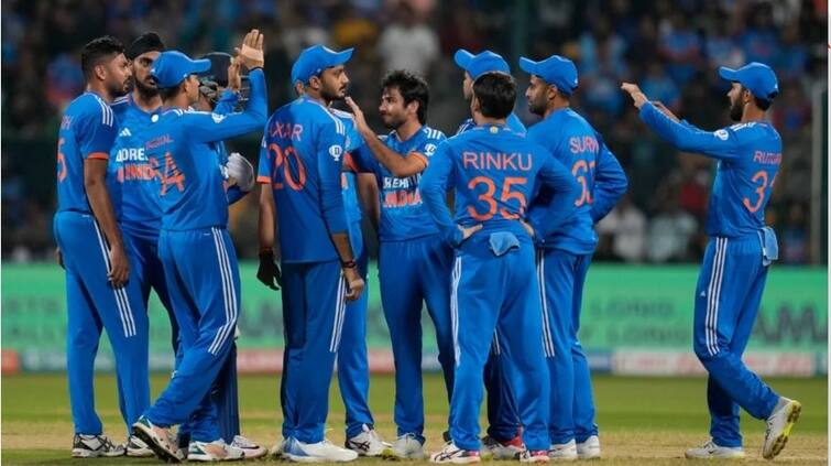 There is a stir in Team India, will a 28-year-old star player be the new captain for the England tour? BCCI's decision details inside IND vs ENG: ਟੀਮ ਇੰਡੀਆ 'ਚ ਮੱਚੀ ਤਰਥੱਲੀ, ਇੰਗਲੈਂਡ ਦੌਰੇ ਲਈ ਨਵਾਂ ਕਪਤਾਨ ਹੋਏਗਾ 28 ਸਾਲਾਂ ਸਟਾਰ ਖਿਡਾਰੀ ? BCCI ਦੇ ਫੈਸਲੇ 'ਤੇ ਛਿੜੀ ਚਰਚਾ...