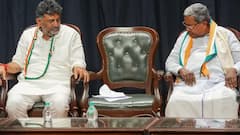 कर्नाटक सीएम सिद्धरामय्या काँग्रेसचे संकटमोचक डीके शिवकुमारांचा करेक्ट कार्यक्रम करणार? कर्नाटकात नेमकं काय घडतंय??