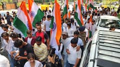 Pahalgam Terror Attack: दिल्ली में उठी इंसाफ की गूंज, IYC के तिरंगा मार्च में बोले नेता- कूटनीति नहीं, सख्त जवाब चाहिए