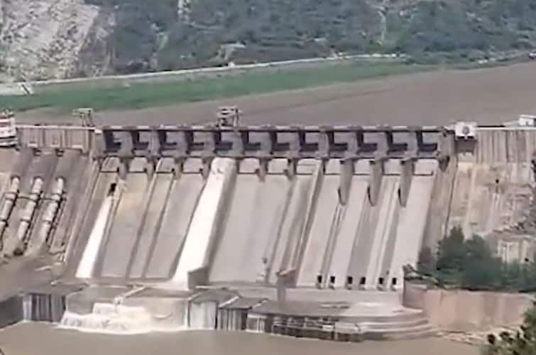 what is tulbul project importance for india and pakistan ਭਾਰਤ ਦੀ ਪਾਕਿਸਤਾਨ 'ਤੇ Water Strike ! ਸਿੰਧ ਤੋਂ ਬਾਅਦ ਹੁਣ ਜੇਹਲਮ ਨਦੀ 'ਤੇ ਤੁਲਬੁਲ ਪ੍ਰੋਜੈਕਟ, ਜਾਣੋ ਇਸ ਬਾਰੇ ਸਭ ਕੁਝ